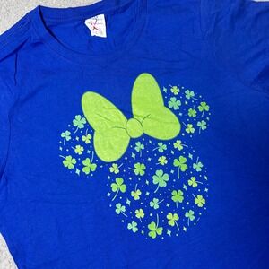 NEW Disney Minnie Mouse Shamrock T-Shirt Womens S St Patricks Day‎ Graphic Tee